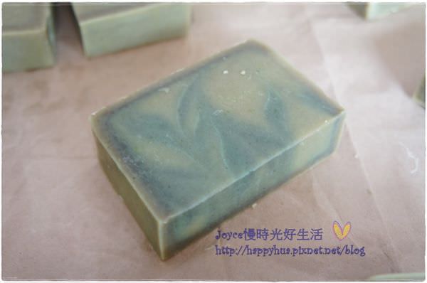 20130601左手香薄荷渲染皂 (1)